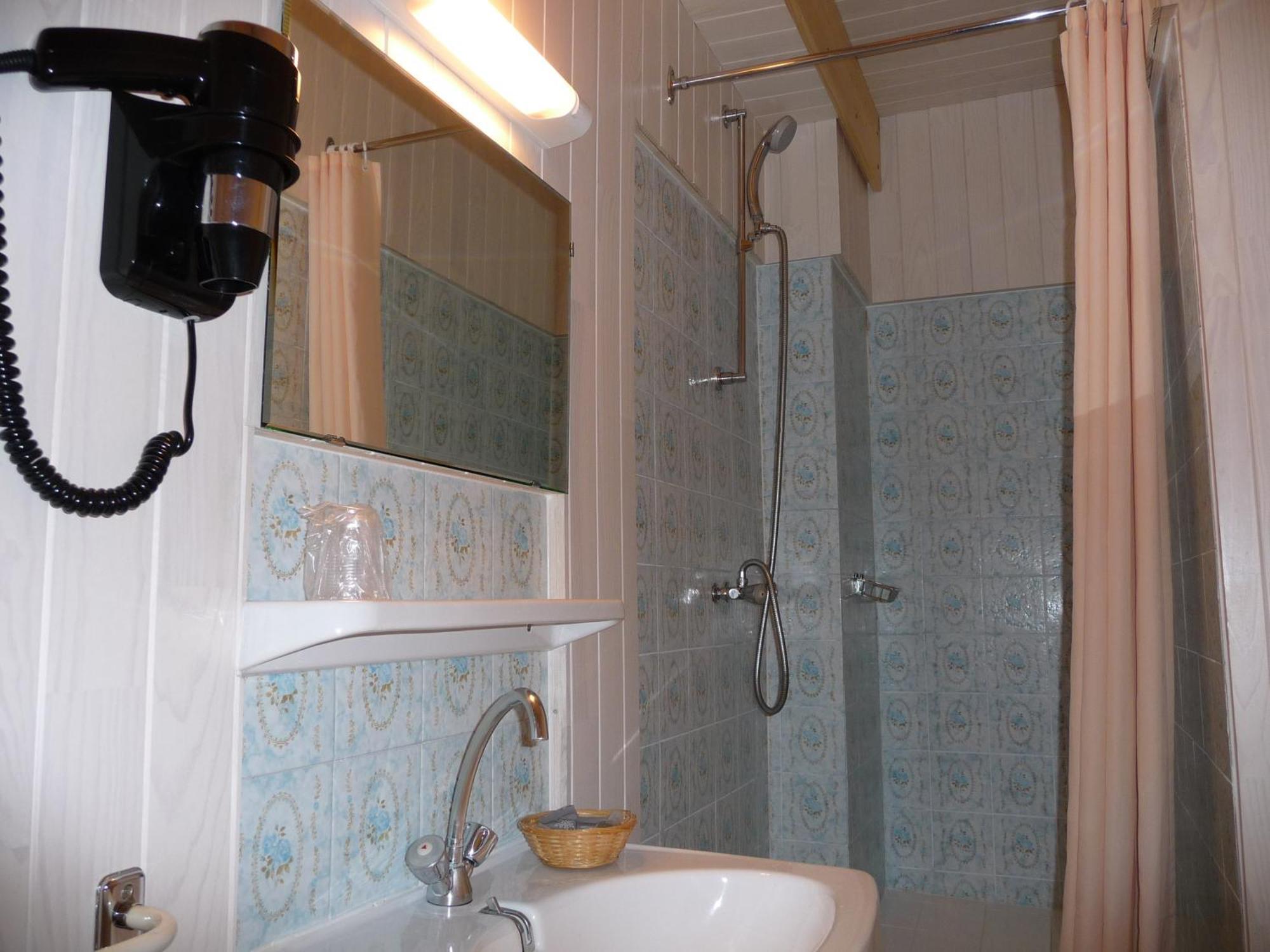Hôtel L'Amoulat Gourette Extérieur photo